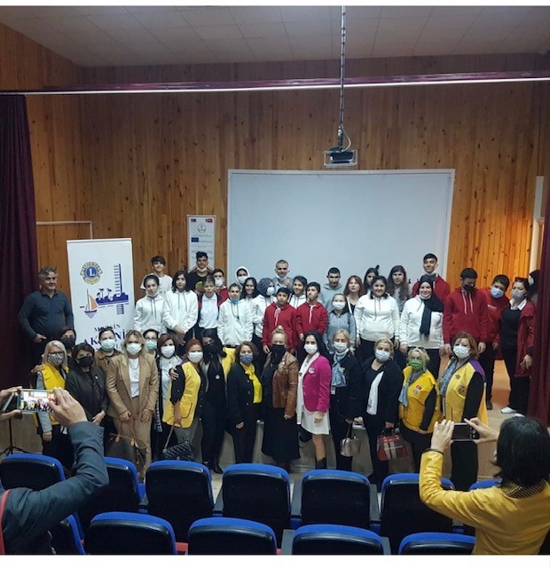 AKDENİZ LİONS ÖĞRETMENLER GÜNÜ KUTLAMA ETKİMLİĞİNE KATILIM