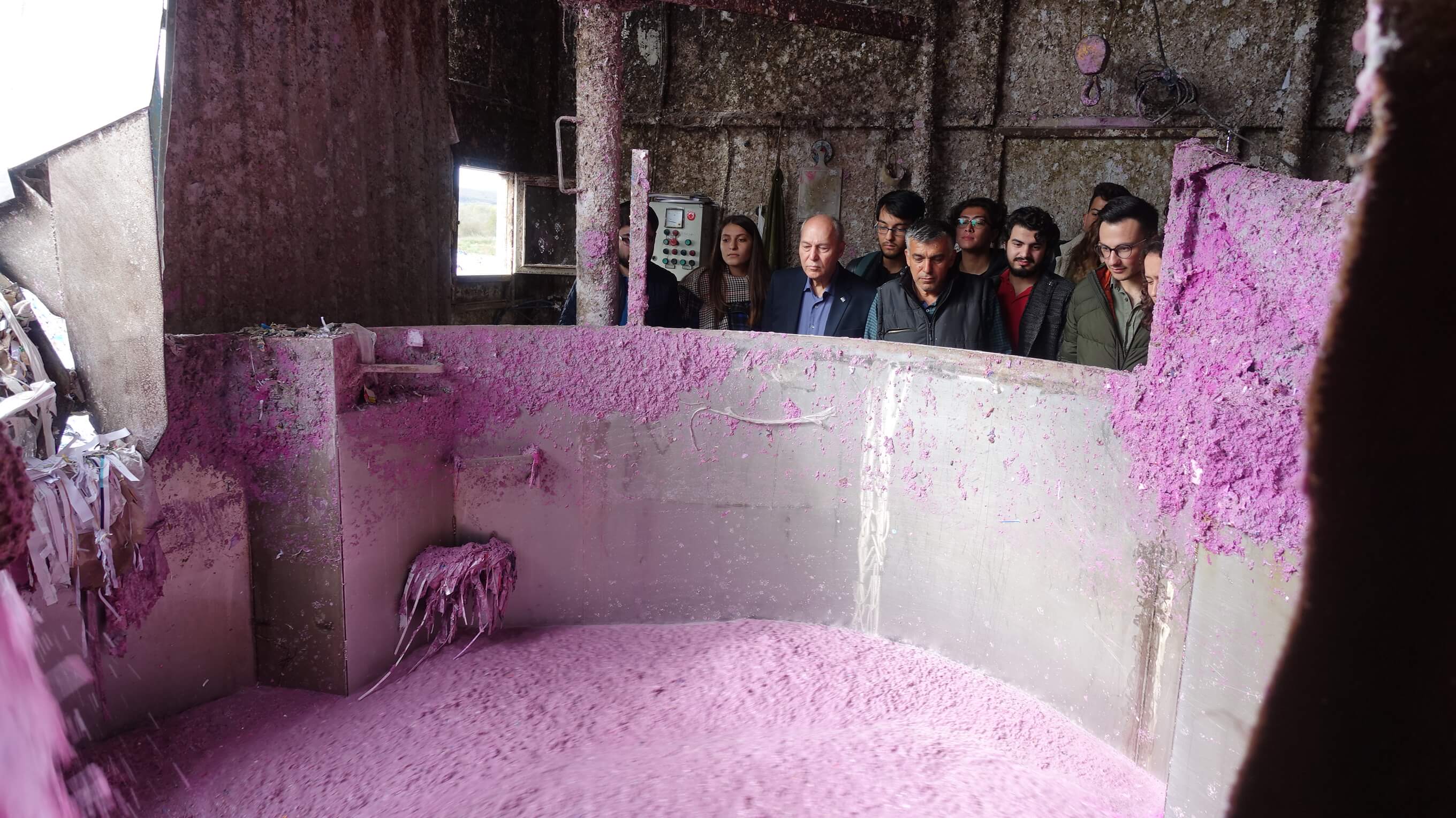 Atık Kağıttan Geri Dönüşümle Kağıt İmalatı