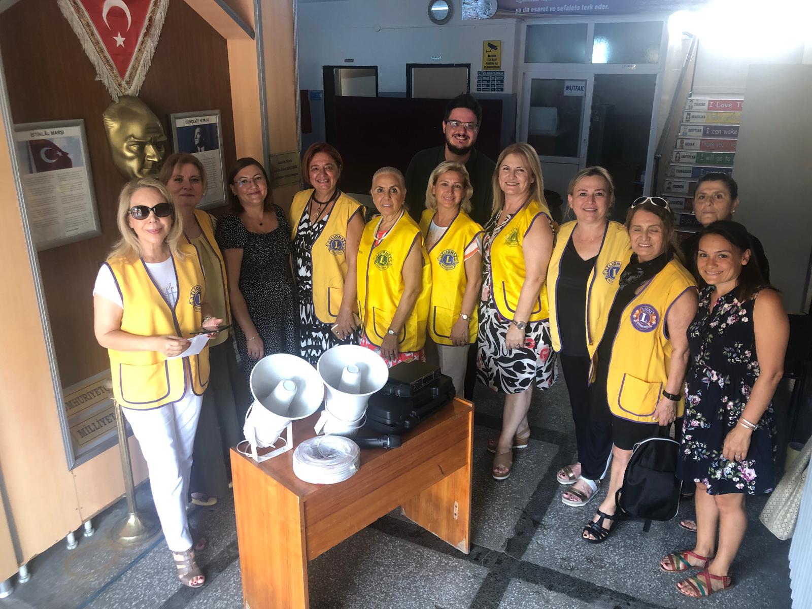 İZMİR BOĞAZİÇİ ORTAOKULUNA SES SİSTEMİ BAĞIŞINA KATKI