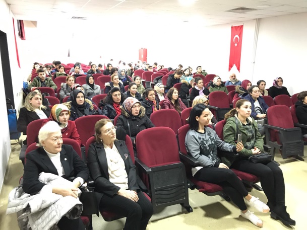 PİLOT OKULUMUZDA KONFERANS