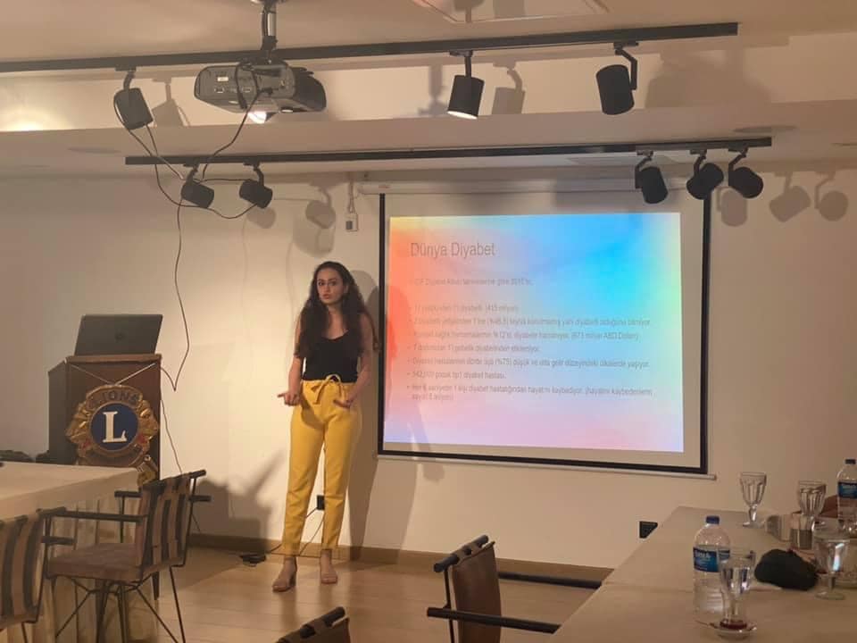 DİYABETİK BESLENME VE SAĞLIKLI BESLENME  SUNUM