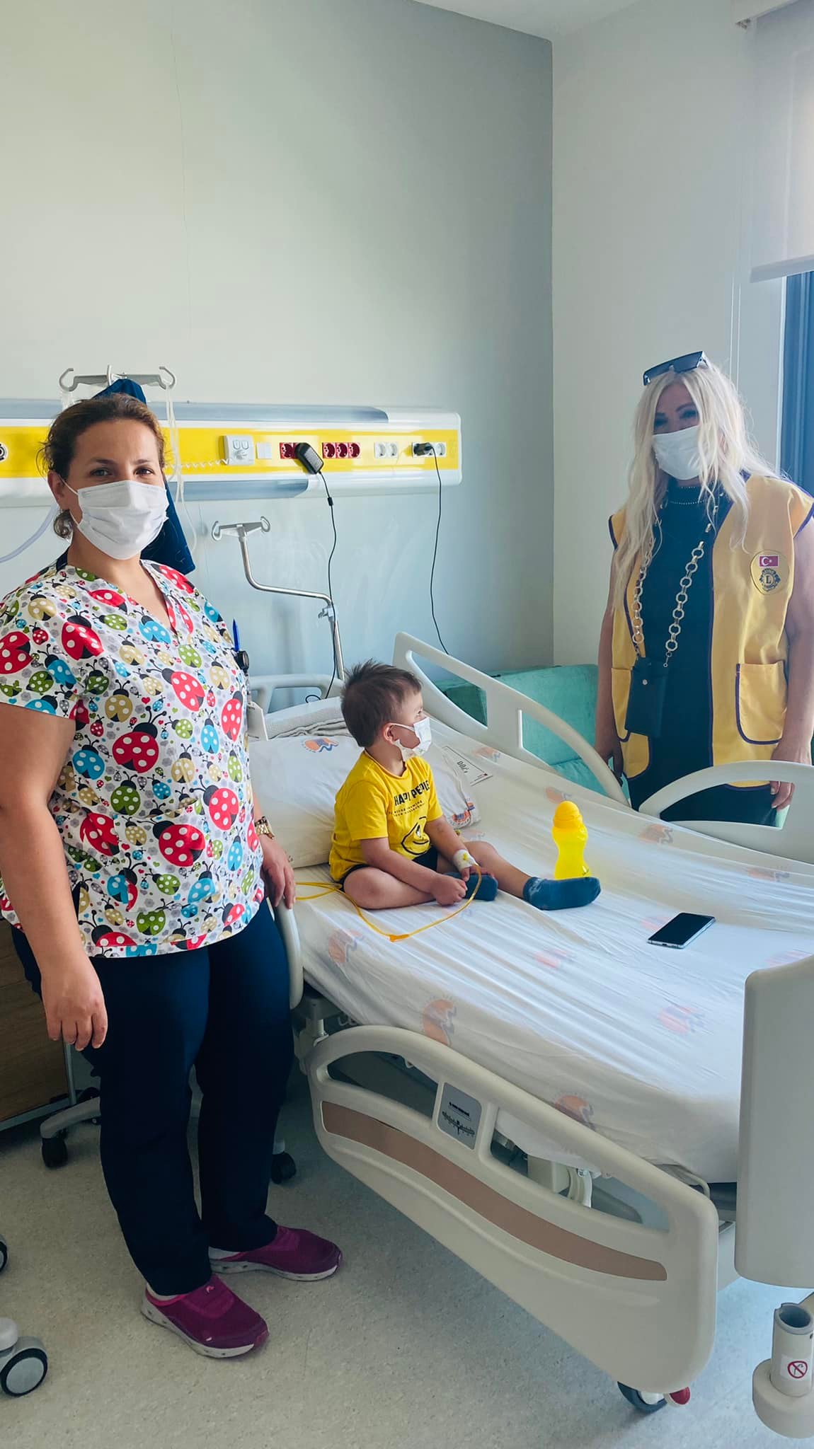 MERSİN ÜNİVERSİTESİ ÇOCUK ONKOLOJİ BÖLÜMÜ ZİYARETİMİZ VE YARDIMLARIMIZ