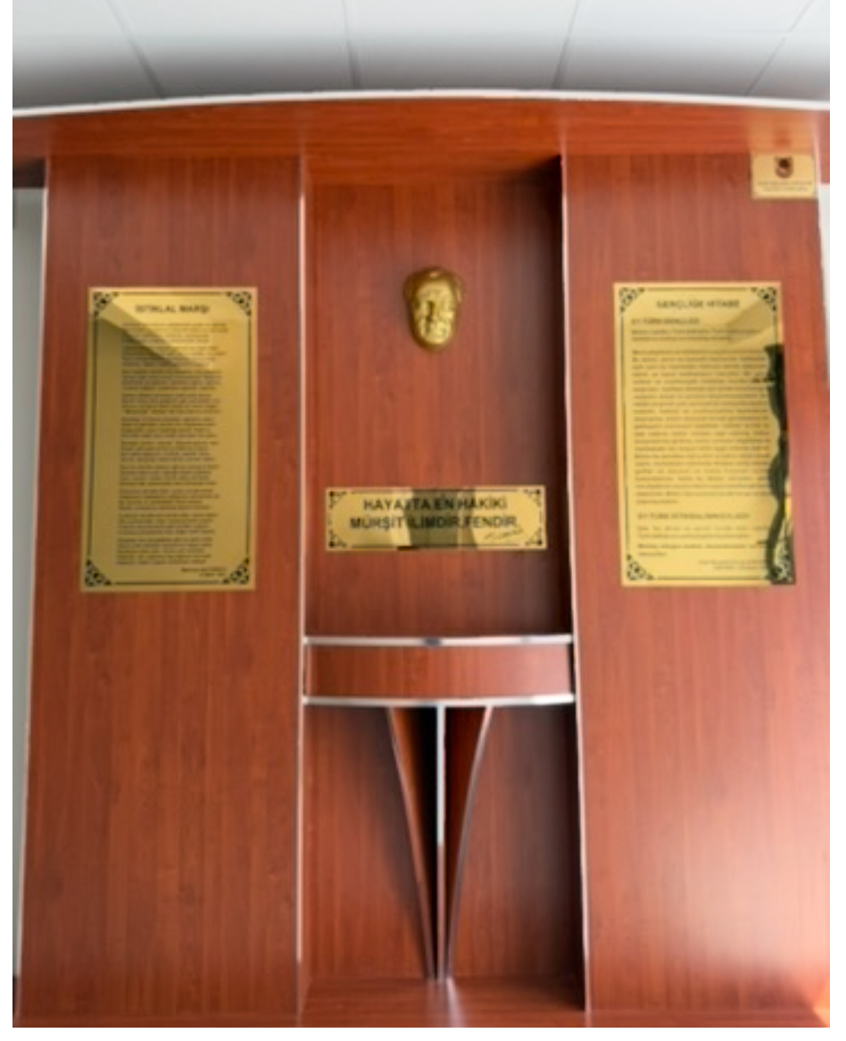 Antakya kisecik ilköğretim okulu Atatürk köşesi