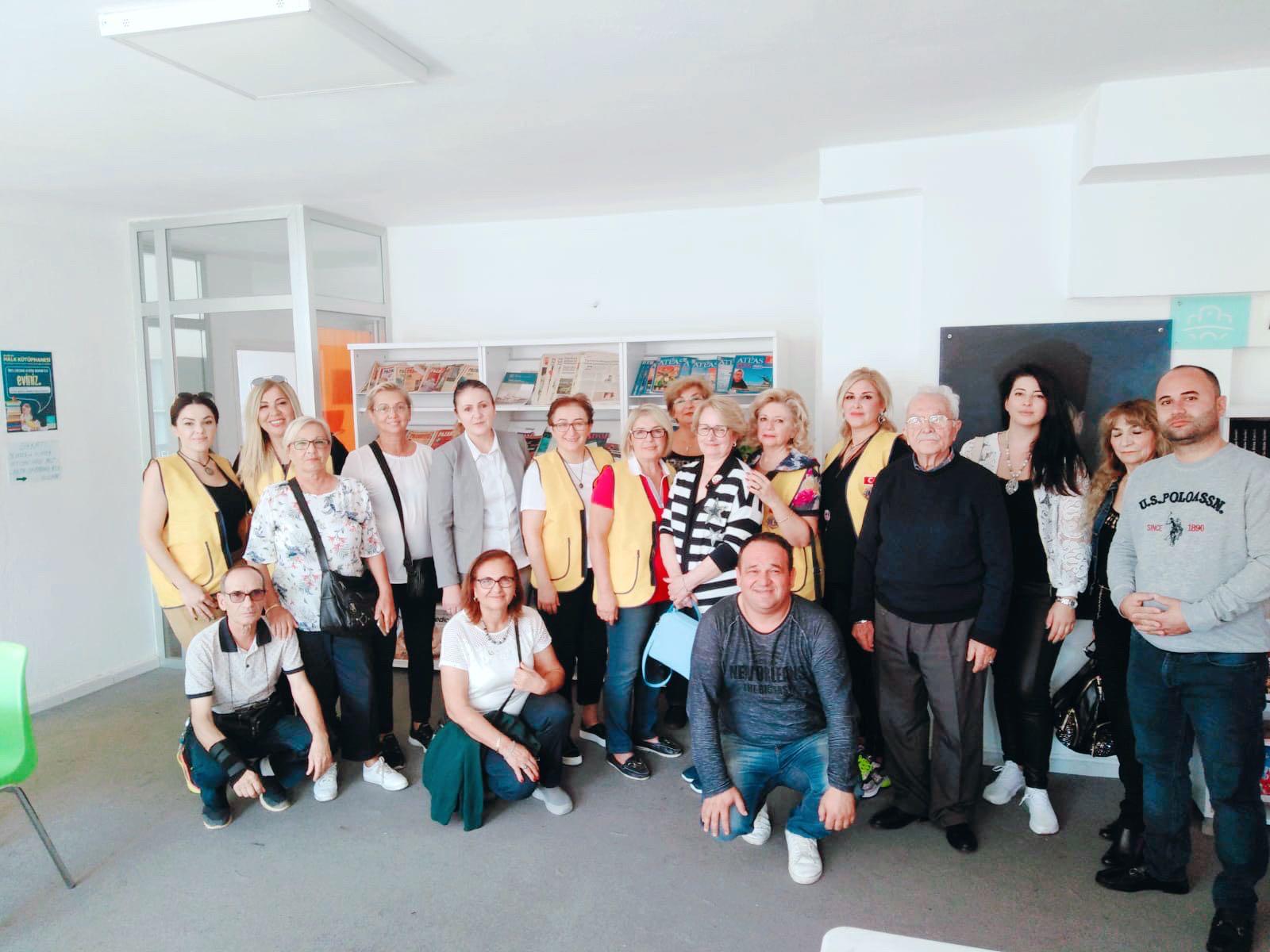 KUTUPHANE KITAP BAĞIŞI