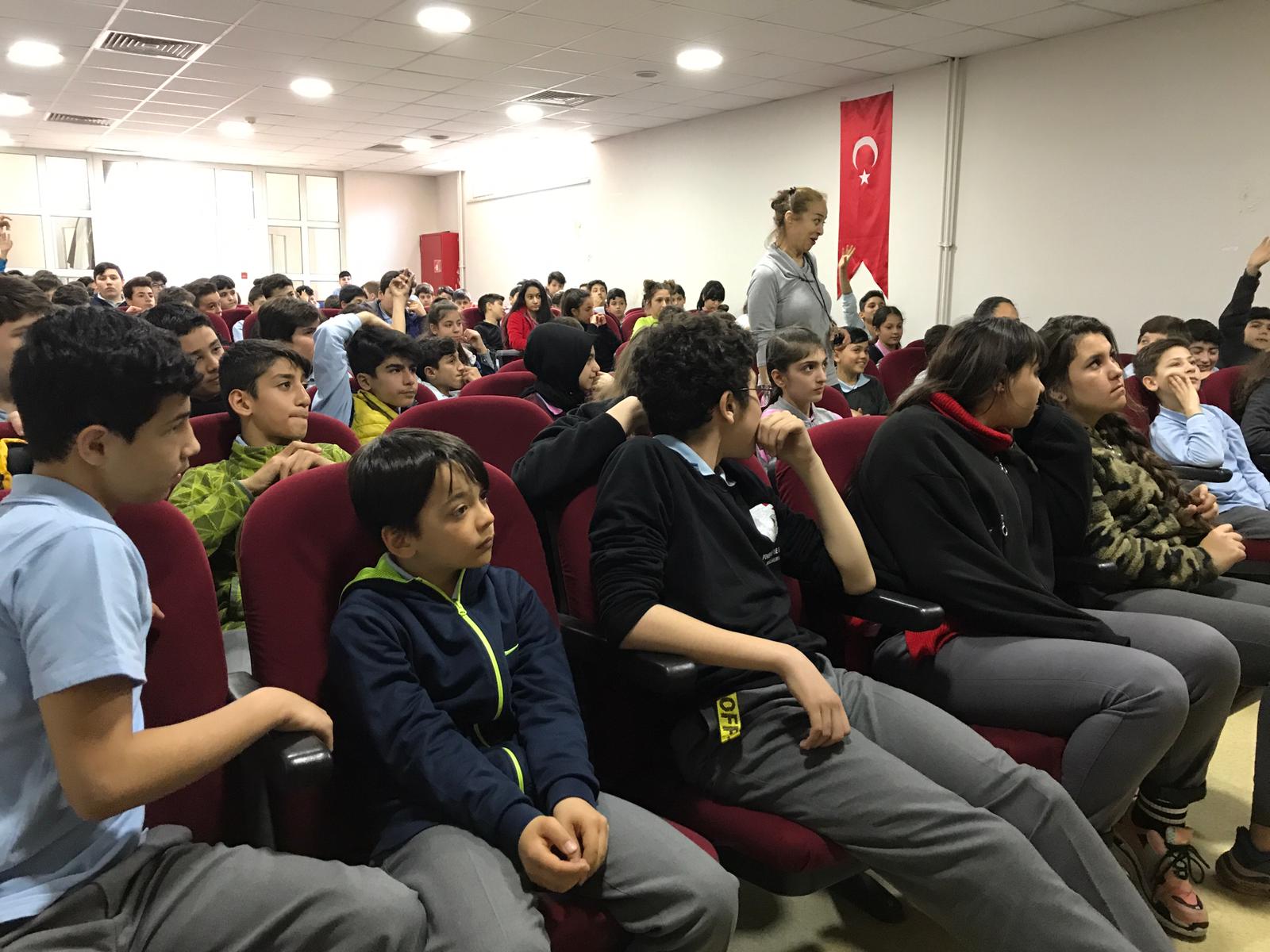 PİLOT OKULUMUZDA KONFERANS