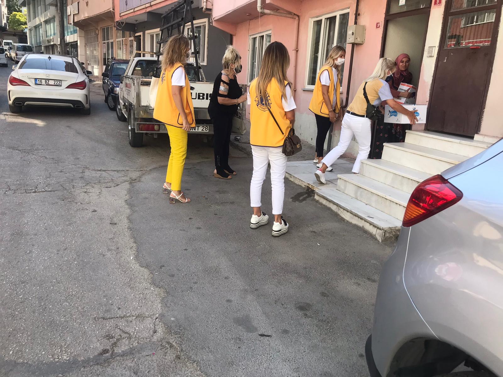 İHTİYAÇ SAHİBİ AİLELERE YARDIM AKTİVİTESİ İYİLİK BULAŞICIDIR PROJESİ