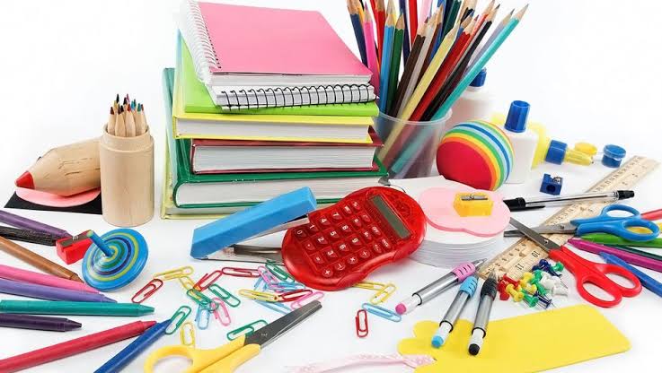 Selendi ilçesine eğitim yardımı ve kültürel gezi