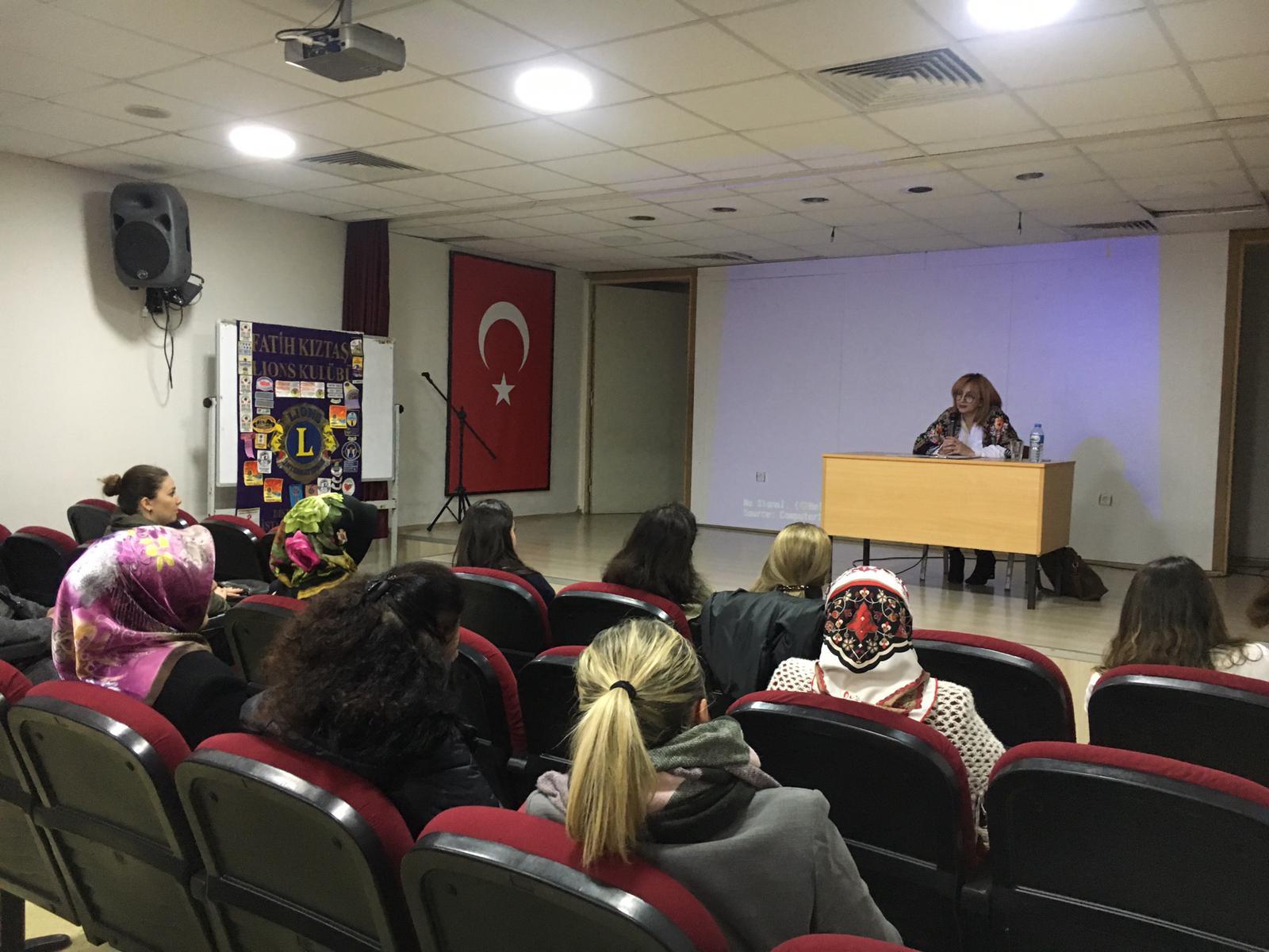 PİLOT OKULUMUZDA KONFERANS