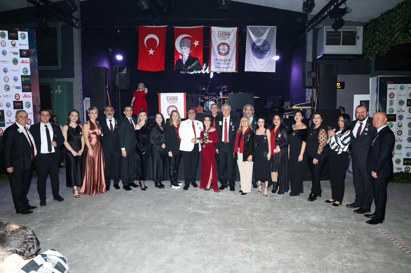 SOKAK HAYVANLARI FARKINDALIK GECESİ