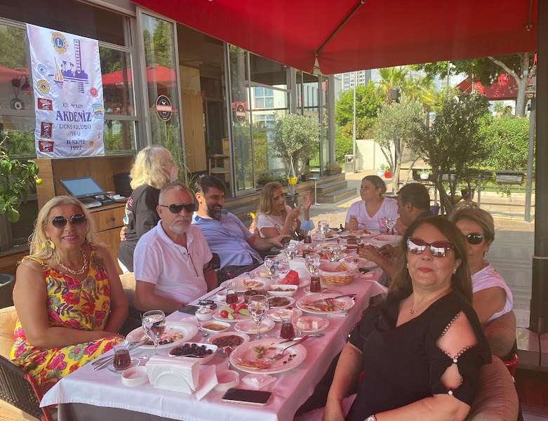 AKDENİZ LİONS KAHVALTI ETKİNLİĞİNE KATILIM